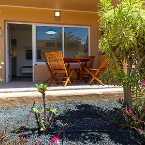 Casa Lucien - Newly Refurbished With Swimming Pool - Ideal For Couples , Corralejo Spain
